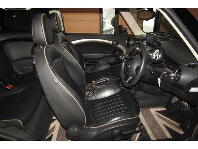 MINI クーパーS クラブマン R55最終後期型 特別限定車ボンドストリート 禁煙車 本革シート シートヒーター ナビTV ETC オートライト オートワイパー ボンネットステッカー新品張替 タイヤ4本新品 消耗部品交換実施(70枚目)