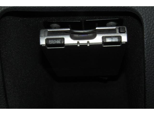 ＭＩＮＩ クーパーＳ　Ｒ５３後期　６速ＭＴ　ＪＣＷエアロダイナミックパッケージ（フルエアロ）　天張り張替済み　ヘッドライトレンズ磨き＆クリア塗装済　クランクプーリー交換　ブラック１７ＡＷ　ＥＴＣ　コクピットクロノパッケージ（26枚目）