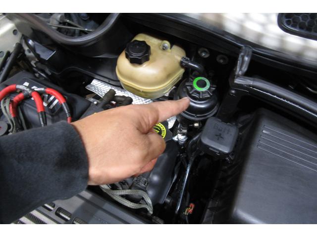 ＭＩＮＩ クーパーＳ　Ｒ５３後期　６速ＭＴ　ＪＣＷエアロダイナミックパッケージ（フルエアロ）　天張り張替済み　ヘッドライトレンズ磨き＆クリア塗装済　クランクプーリー交換　ブラック１７ＡＷ　ＥＴＣ　コクピットクロノパッケージ（35枚目）