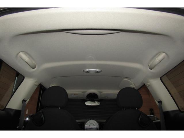 MINI クーパーS R56最終後期型 1オーナー車 禁煙車 カーポート保管車 インナーブラックヘッドライト ナビ フルセグTV バックカメラ ETC 消耗部品交換実施後ご納車 クロームラインインテリア&エクステリア(19枚目)