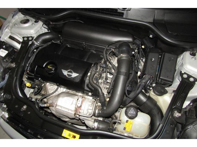 MINI クーパーS R56最終後期型 1オーナー車 禁煙車 カーポート保管車 インナーブラックヘッドライト ナビ フルセグTV バックカメラ ETC 消耗部品交換実施後ご納車 クロームラインインテリア&エクステリア(34枚目)