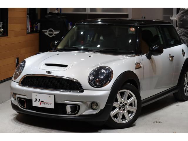 MINI クーパーS R56最終後期型 1オーナー車 禁煙車 カーポート保管車 インナーブラックヘッドライト ナビ フルセグTV バックカメラ ETC 消耗部品交換実施後ご納車 クロームラインインテリア&エクステリア(41枚目)
