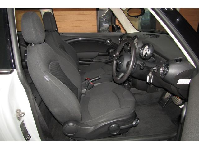 MINI クーパーS R56最終後期型 1オーナー車 禁煙車 カーポート保管車 インナーブラックヘッドライト ナビ フルセグTV バックカメラ ETC 消耗部品交換実施後ご納車 クロームラインインテリア&エクステリア(56枚目)