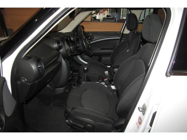 MINI クーパーS クロスオーバー オール4 最終後期 4WD 6速MT ビルシュタイン車高調 17AW REMUS製マフラー JCWフロントスポイラー アームレスト ETC ケンウッド製ナビTV Bluetooth バックカメラ バッテリー新品(11枚目)