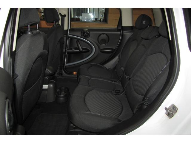 MINI クーパーS クロスオーバー オール4 最終後期 4WD 6速MT ビルシュタイン車高調 17AW REMUS製マフラー JCWフロントスポイラー アームレスト ETC ケンウッド製ナビTV Bluetooth バックカメラ バッテリー新品(12枚目)