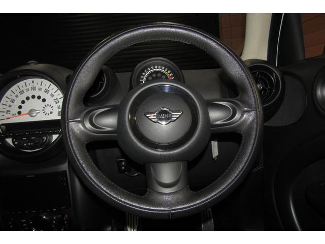 MINI クーパーS クロスオーバー オール4 最終後期 4WD 6速MT ビルシュタイン車高調 17AW REMUS製マフラー JCWフロントスポイラー アームレスト ETC ケンウッド製ナビTV Bluetooth バックカメラ バッテリー新品(22枚目)