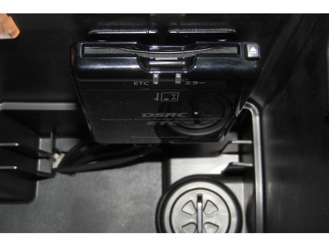 MINI クーパーS クロスオーバー オール4 最終後期 4WD 6速MT ビルシュタイン車高調 17AW REMUS製マフラー JCWフロントスポイラー アームレスト ETC ケンウッド製ナビTV Bluetooth バックカメラ バッテリー新品(28枚目)