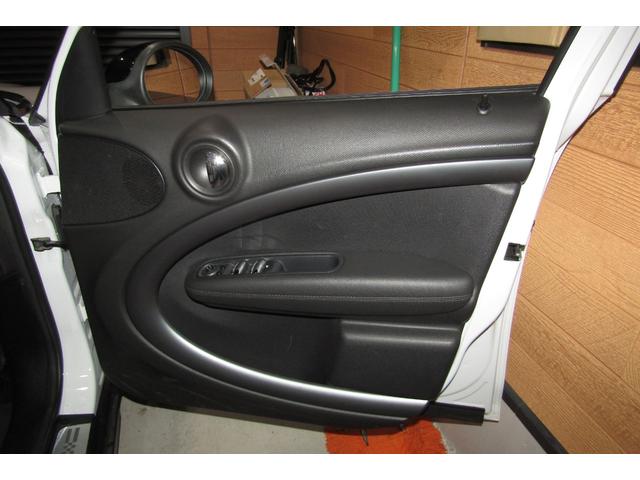 MINI クーパーS クロスオーバー オール4 最終後期 4WD 6速MT ビルシュタイン車高調 17AW REMUS製マフラー JCWフロントスポイラー アームレスト ETC ケンウッド製ナビTV Bluetooth バックカメラ バッテリー新品(54枚目)