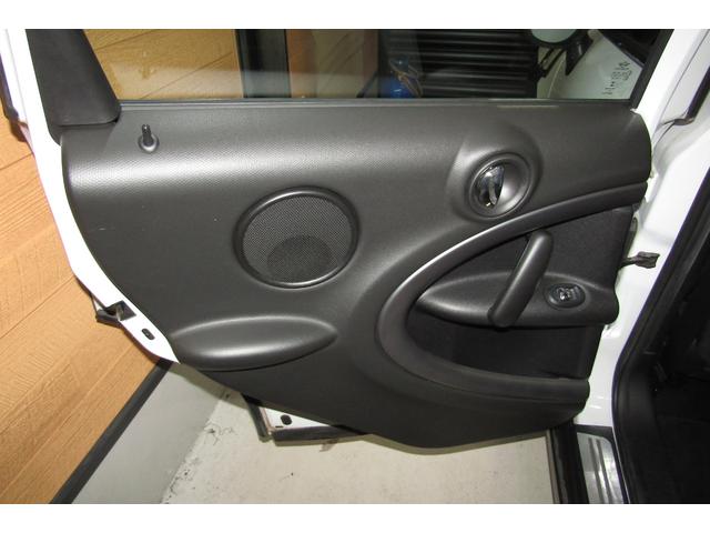 MINI クーパーS クロスオーバー オール4 最終後期 4WD 6速MT ビルシュタイン車高調 17AW REMUS製マフラー JCWフロントスポイラー アームレスト ETC ケンウッド製ナビTV Bluetooth バックカメラ バッテリー新品(55枚目)