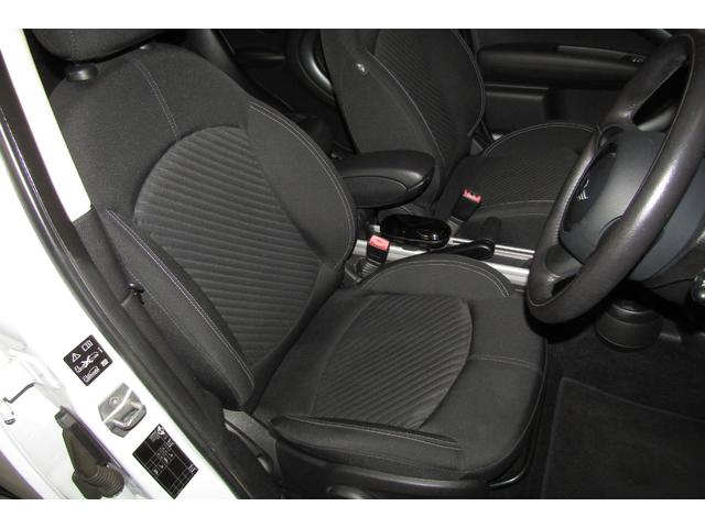 MINI クーパーS クロスオーバー オール4 最終後期 4WD 6速MT ビルシュタイン車高調 17AW REMUS製マフラー JCWフロントスポイラー アームレスト ETC ケンウッド製ナビTV Bluetooth バックカメラ バッテリー新品(57枚目)