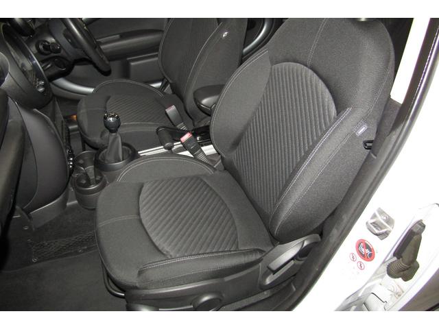 MINI クーパーS クロスオーバー オール4 最終後期 4WD 6速MT ビルシュタイン車高調 17AW REMUS製マフラー JCWフロントスポイラー アームレスト ETC ケンウッド製ナビTV Bluetooth バックカメラ バッテリー新品(58枚目)