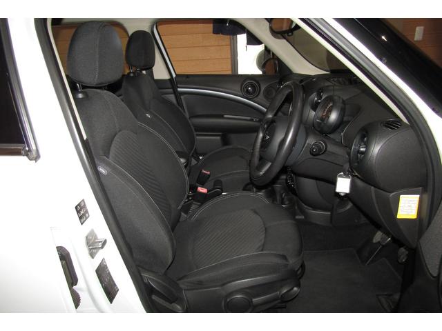 MINI クーパーS クロスオーバー オール4 最終後期 4WD 6速MT ビルシュタイン車高調 17AW REMUS製マフラー JCWフロントスポイラー アームレスト ETC ケンウッド製ナビTV Bluetooth バックカメラ バッテリー新品(60枚目)