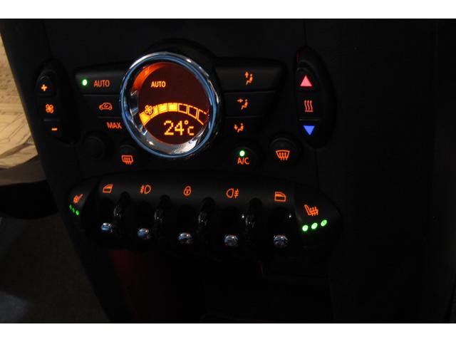 MINI クーパーS クラブマン R55最終後期型 特別限定車ボンドストリート 本革シートヒーター スポーツボタン 禁煙車 マルチファンクション オートクルーズ オートライト オートワイパー ローダウン ETC デジタルインナーミラー(33枚目)