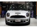 クーパーS R56最終後期型 1オーナー車 禁煙車 カーポート保管車 インナーブラックヘッドライト ナビ フルセグTV バックカメラ ETC 消耗部品交換実施後ご納車 クロームラインインテリア&エクステリア(43枚目)