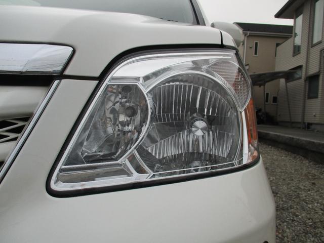 ノア Ｘ　Ｇセレクション　後期型　キーレス　ＨＩＤ　フォグライト　両側パワースライドドア　コーナーセンサー　リアスポイラー　オートエアコン　ＥＴＣ　タイミングチェーン　ウッドパネル（14枚目）