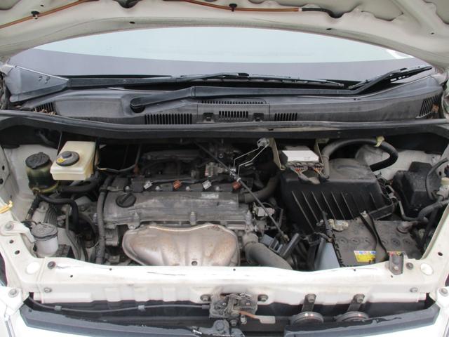 ノア Ｘ　Ｇセレクション　後期型　キーレス　ＨＩＤ　フォグライト　両側パワースライドドア　コーナーセンサー　リアスポイラー　オートエアコン　ＥＴＣ　タイミングチェーン　ウッドパネル（48枚目）