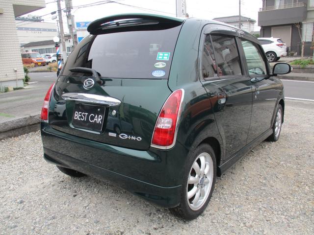 ミラジーノ ミニライト　１オーナー　ＨＩＤ　キーレス　ＭＯＭＯステアリング　リアスポイラー　フォグライト　ＣＤ　純正１５インチアルミ　オートエアコン（4枚目）