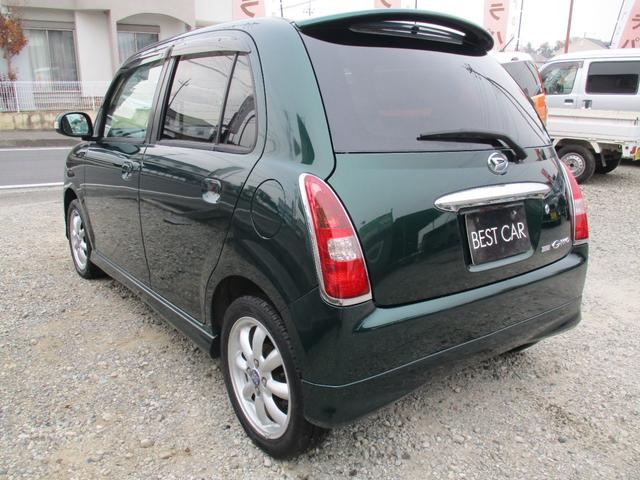 ミラジーノ ミニライト　１オーナー　ＨＩＤ　キーレス　ＭＯＭＯステアリング　リアスポイラー　フォグライト　ＣＤ　純正１５インチアルミ　オートエアコン（6枚目）