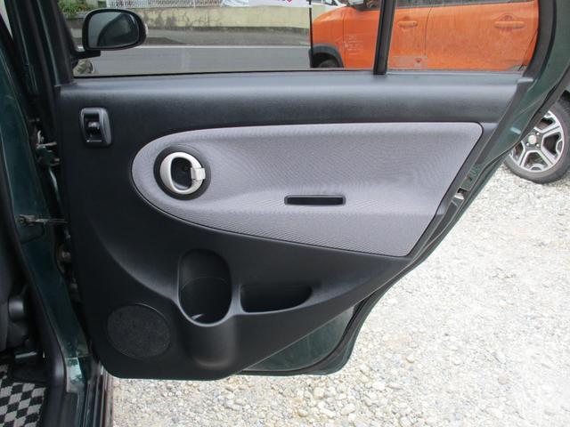 ミラジーノ ミニライト　１オーナー　ＨＩＤ　キーレス　ＭＯＭＯステアリング　リアスポイラー　フォグライト　ＣＤ　純正１５インチアルミ　オートエアコン（43枚目）