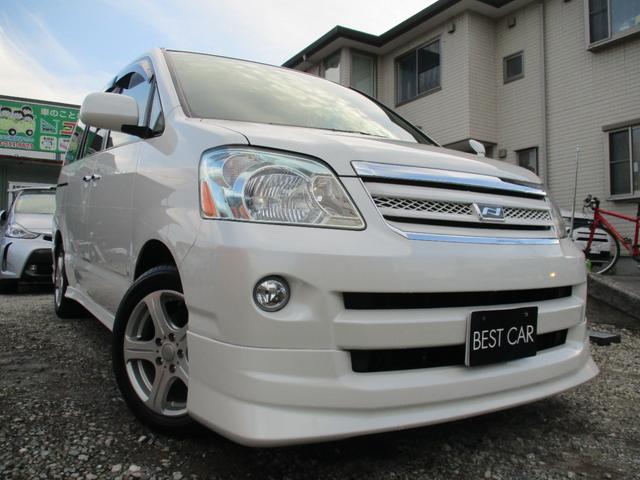 エスティマ、エルグランド、ＶＯＸＹ、ノア、セレナ、ステップワゴンなど経済的な２５００ＣＣ以下のミニバンを中心に展示しております（＾＿−）−☆