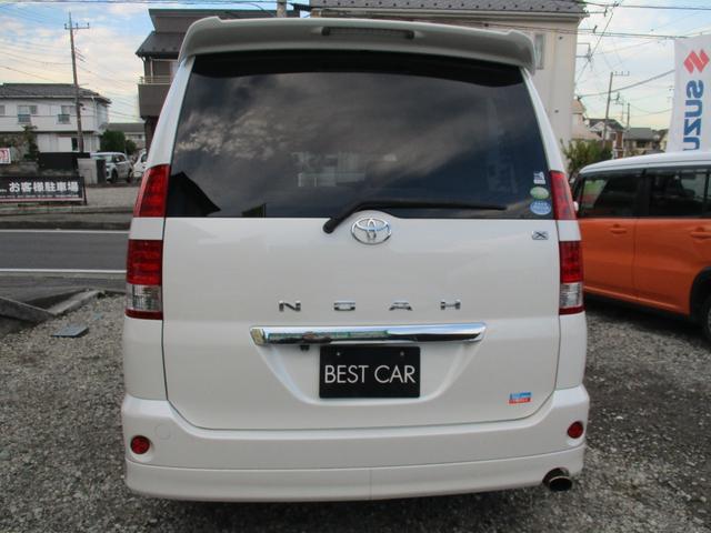 外装はドアに傷がありますが年式からしたら内外装共にきれいです！！