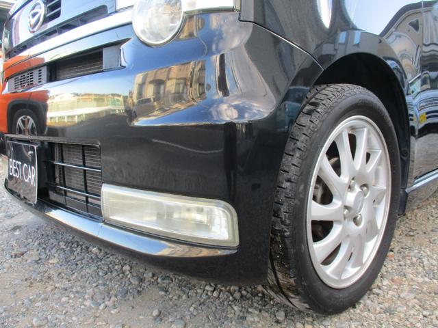 ムーヴコンテ カスタム　ＲＳ　ターボ　スマートキー　ＨＩＤ　純正１５インチアルミ　フォグライト　ウインカーミラー　ＭＯＭＯステアリング　オートエアコン　リアウィング（16枚目）