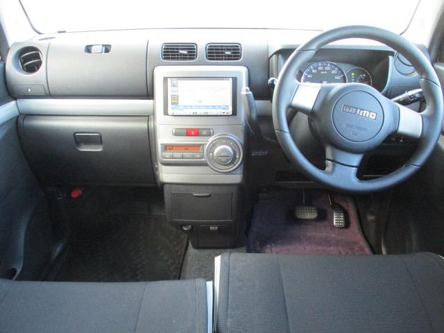 ムーヴコンテ カスタム　ＲＳ　ターボ　スマートキー　ＨＩＤ　純正１５インチアルミ　フォグライト　ウインカーミラー　ＭＯＭＯステアリング　オートエアコン　リアウィング（22枚目）