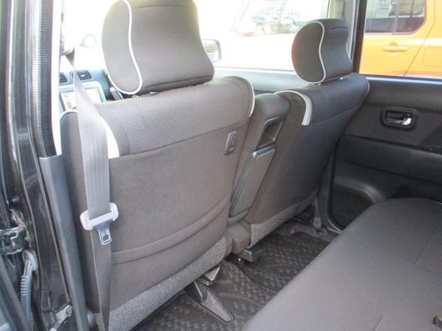 ムーヴコンテ カスタム　ＲＳ　ターボ　スマートキー　ＨＩＤ　純正１５インチアルミ　フォグライト　ウインカーミラー　ＭＯＭＯステアリング　オートエアコン　リアウィング（36枚目）