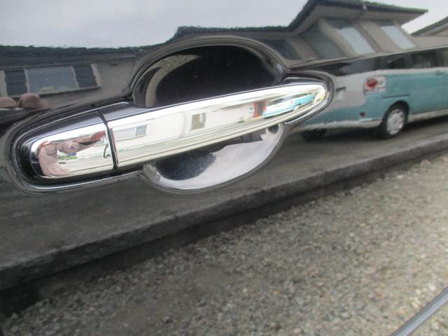 ヴォクシー ZS 煌Z 後期型 タイヤ4本新品 両側パワースライドドア 8インチナビ TV DVD再生可 Bluetooth バックカメラ ETC HID 1オーナー タイミングチェーン 7人乗り オートライト(22枚目)