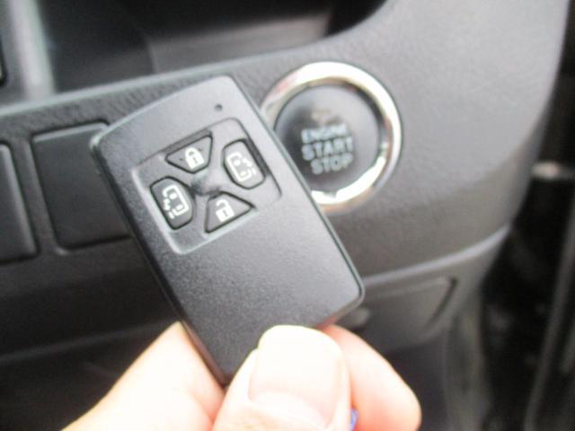 ヴォクシー ZS 煌Z 後期型 タイヤ4本新品 両側パワースライドドア 8インチナビ TV DVD再生可 Bluetooth バックカメラ ETC HID 1オーナー タイミングチェーン 7人乗り オートライト(31枚目)