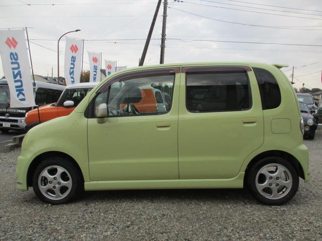 ムーヴラテ クール　ハーフレザーシート　キーレス　フォグライト　オートエアコン　ウインカーミラー　ＣＤ　ＡＢＳ（7枚目）