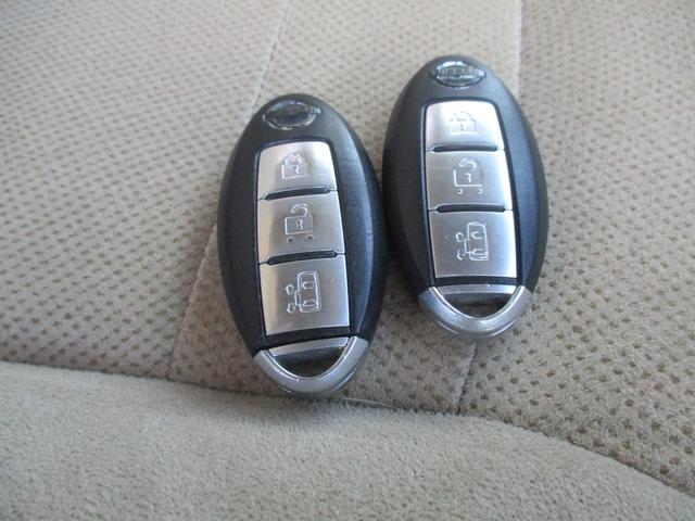 セレナ 20G パワースライドドア インテリジェントキー2本 ETC フォグライト タイミングチェーン オートエアコン オートライト 8人乗り(30枚目)