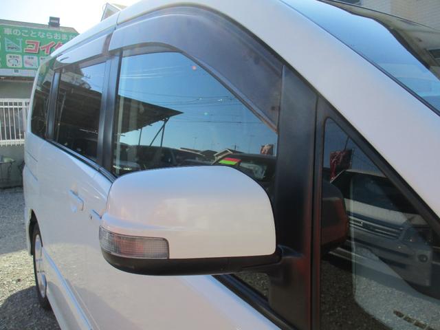 セレナ ハイウェイスター Vエアロセレクション タイミングチェーン 後期型 後席大型天井モニター インテリジェントキー2本 HID ETC ナビ TV バックカメラ オートライト エアロ 両側パワースライドドア(10枚目)