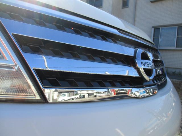 セレナ ハイウェイスター Vエアロセレクション タイミングチェーン 後期型 後席大型天井モニター インテリジェントキー2本 HID ETC ナビ TV バックカメラ オートライト エアロ 両側パワースライドドア(13枚目)