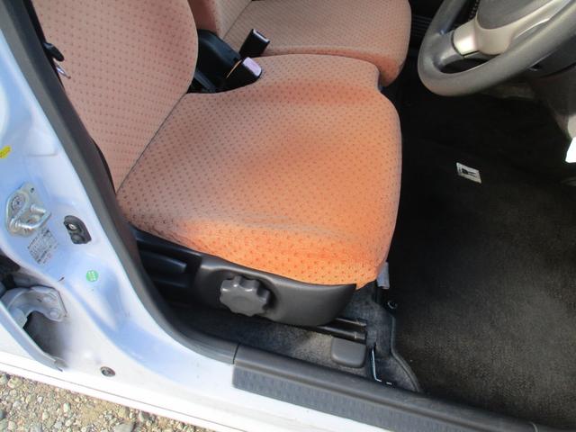 アルトラパン Ｌ　即納車　車検Ｒ９．１１　タイヤ４本ヨコハマタイヤ新品　整備済み　最終型　メッキグリル　タイミングチェーン　キーレス　ホワイトルーフ　ホワイトアンダースポイラー　ホワイトアルミ　ＡＢＳ（27枚目）