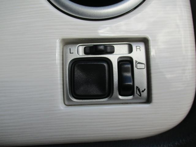 アルトラパン Ｌ　即納車　車検Ｒ９．１１　タイヤ４本ヨコハマタイヤ新品　整備済み　最終型　メッキグリル　タイミングチェーン　キーレス　ホワイトルーフ　ホワイトアンダースポイラー　ホワイトアルミ　ＡＢＳ（30枚目）