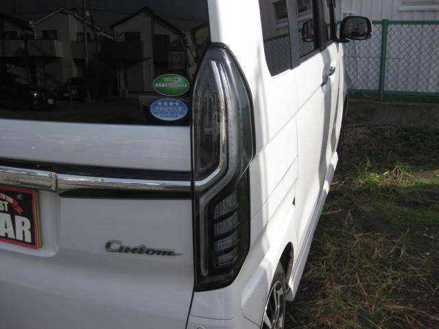 N-BOXカスタム G・Lホンダセンシング 純正ナビ 地デジ DVD CD Bカメラ ETC USB 左パワスラ プッシュスタート スマートキー 純正アルミ(18枚目)