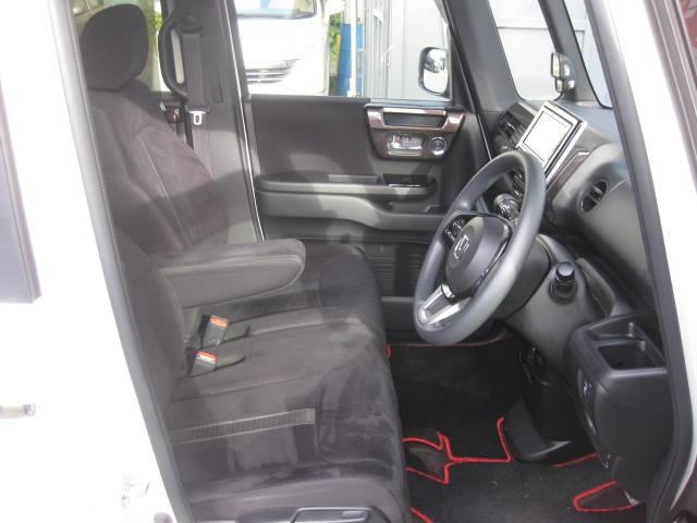 N-BOXカスタム G・Lホンダセンシング 純正ナビ 地デジ DVD CD Bカメラ ETC USB 左パワスラ プッシュスタート スマートキー 純正アルミ(20枚目)