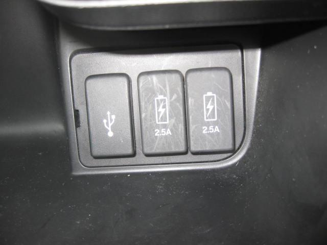 N-BOXカスタム G・Lホンダセンシング 純正ナビ 地デジ DVD CD Bカメラ ETC USB 左パワスラ プッシュスタート スマートキー 純正アルミ(42枚目)