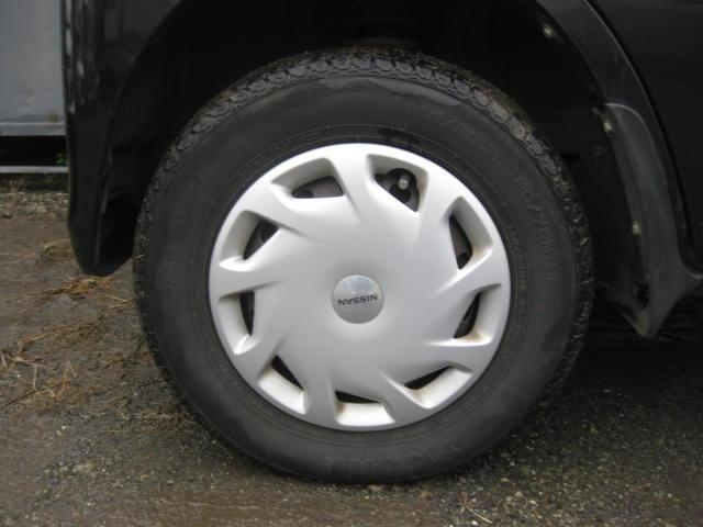 ＮＶ１００クリッパーバン ＧＸ　検８年８月　純正ＳＤナビ　ワンセグ　ＣＤ　キーレス（35枚目）