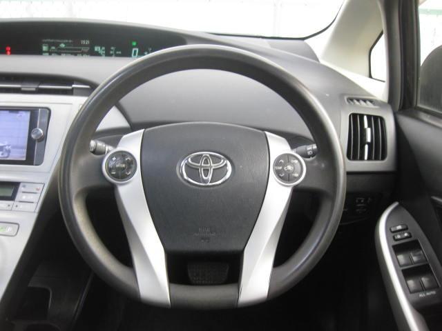 プリウス Ｓ　後期　検８年９月　純正ナビ　地デジ　ＤＶＤ　ＣＤ　ＢＴ　Ｂカメラ　ＥＴＣ　プッシュスタート（30枚目）