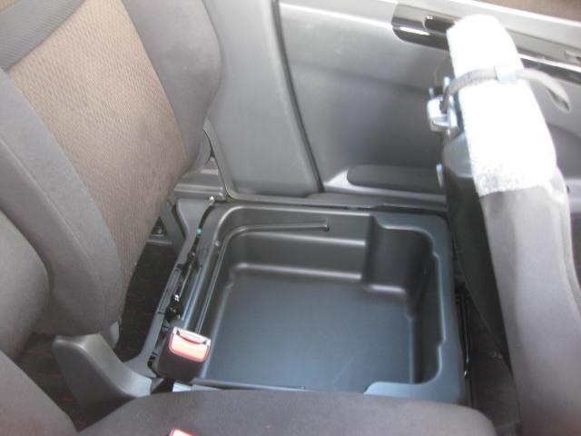 ルークス ハイウェイスター　検８年３月　左パワスラ　プッシュスタート　スマートキー　ナビ　地デジ　純正アルミ（31枚目）