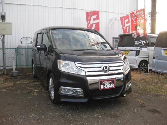 ステップワゴンスパーダ Ｚ　両側パワスラ　ナビ　地デジ　Ｂカメラ　ＥＴＣ　スマートキー　ワンオーナー　純正１７インチアルミ　記録簿　８人乗り（12枚目）