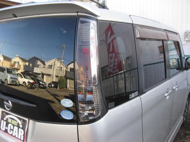 ルークス ハイウェイスター　左パワスラ　ナビ　地デジ　ＥＴＣ　キセノン　プッシュスタート　スマートキー　純正アルミ（16枚目）