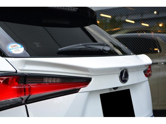 NX300h Fスポーツムーンルーフ4本マフラー22インチ(10枚目)