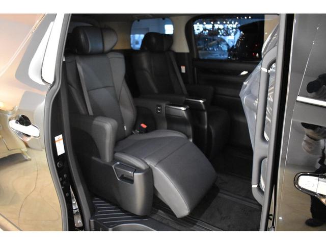 2.5S Cパッケージ 3眼LED ムーンルーフ T-コネクトナビK 12.後席モニター CD/DVD モデリスタエアロ 20インチホイール ホイールのサイズ,デザイン変更可(16枚目)