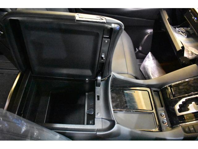 2.5S Cパッケージ 3眼LED ムーンルーフ T-コネクトナビK 後席モニター12.1インチ CD.DVD 両側電動ドア バックカメラ標準装備(28枚目)