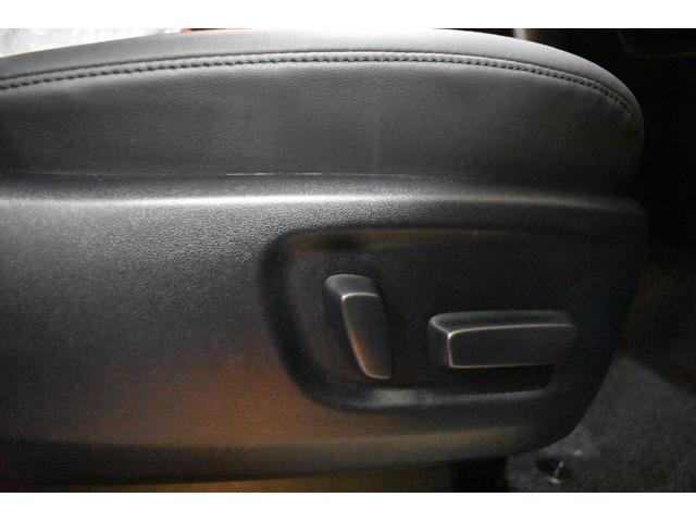 2.5S Cパッケージ 3眼LED ムーンルーフ T-コネクトナビK 後席モニター12.1インチ CD.DVD 両側電動ドア バックカメラ標準装備(29枚目)