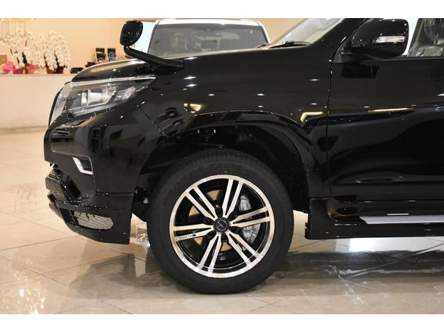 TX Lパッケージ 7人乗 新車本革レザーシート ムーンルーフ インテリジェンスクリアランスソナー アルパイン9型ナビパッケージ フロントグリル 4本出しマフラー 20インチホイール(38枚目)