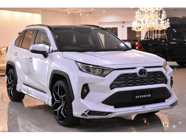 ＲＡＶ４ Ｇ　Ｚパッケージ　パノラマムーンルーフ　全周囲４カメラ　デジタルミラークリアランスソナーパーキングサポートＭ　ＢＳＭ　置くだけ充電　純正１０．５ナビハンズフリーパワーバックＥＴＣ２．０　鍛造２１Ｗ　モデリスタエアロ（6枚目）